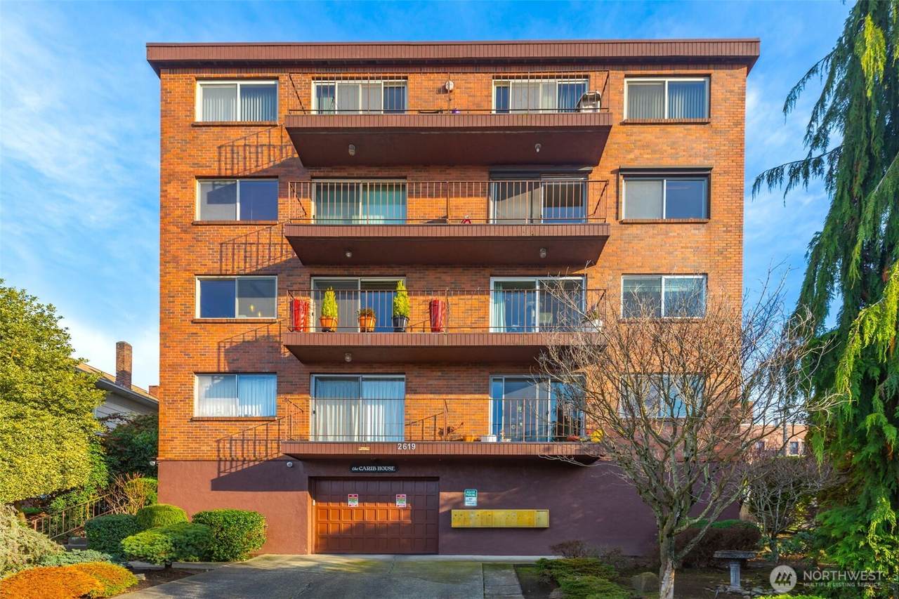 2619 Rucker Avenue - Photo 1