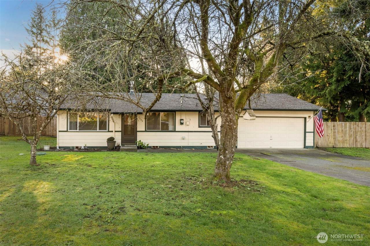 7606 Sandy Way - Photo 1
