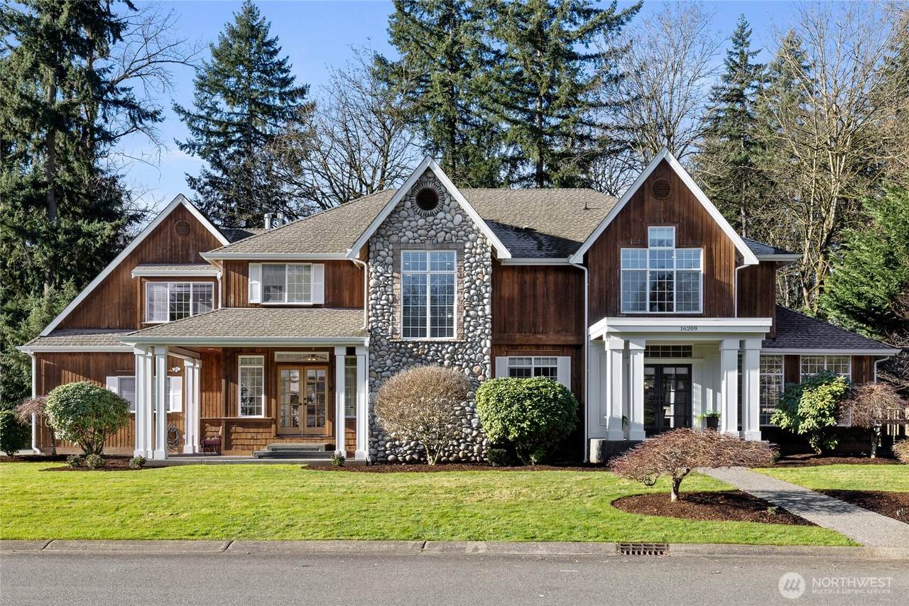 16209 205th Place - Photo 1