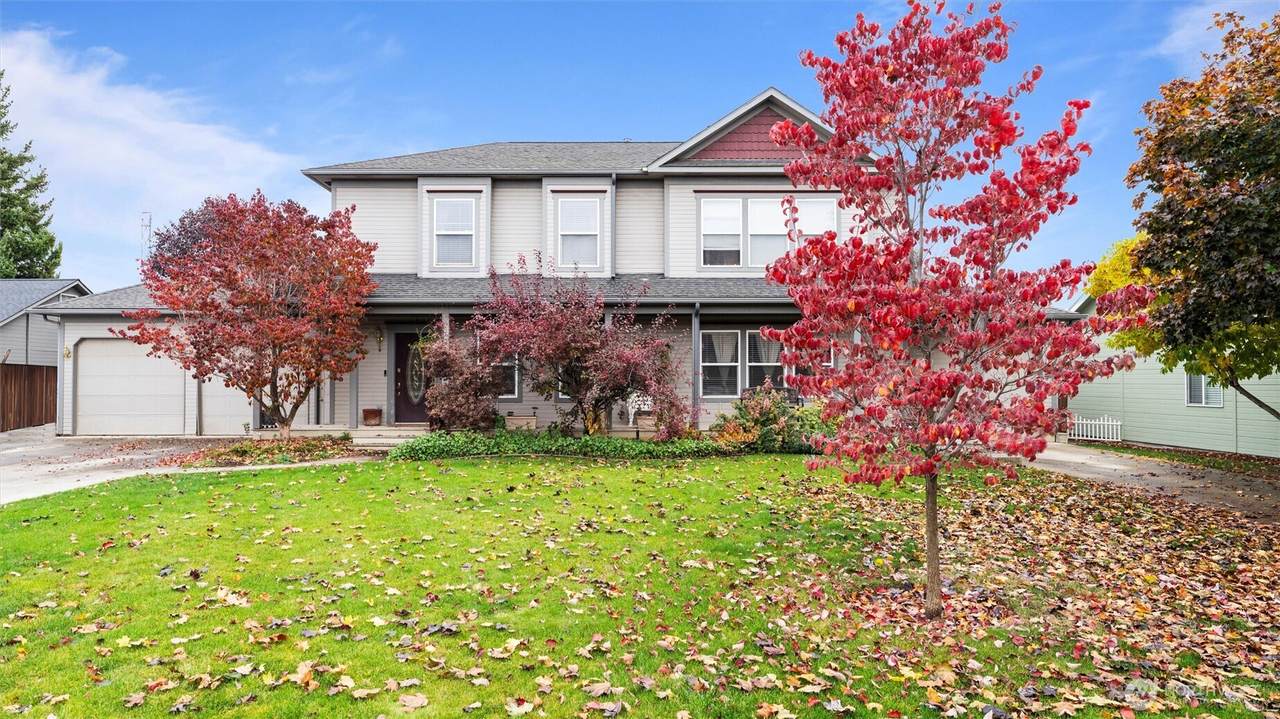 1160 Sentry Drive - Photo 1