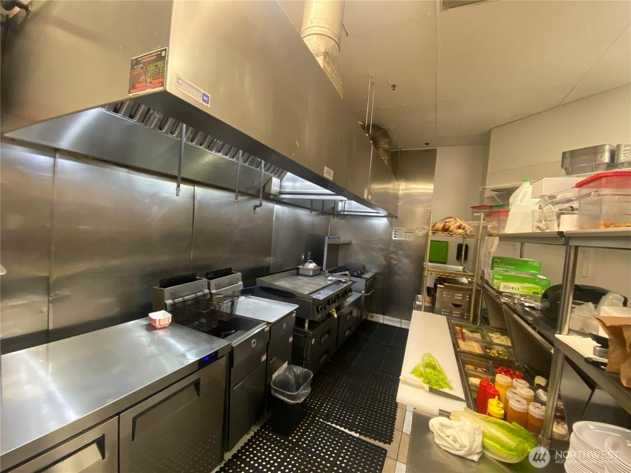 1401 Broadway - Photo 1