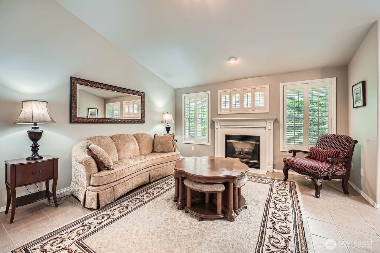 14 Lakewood Oaks Drive - Photo 1