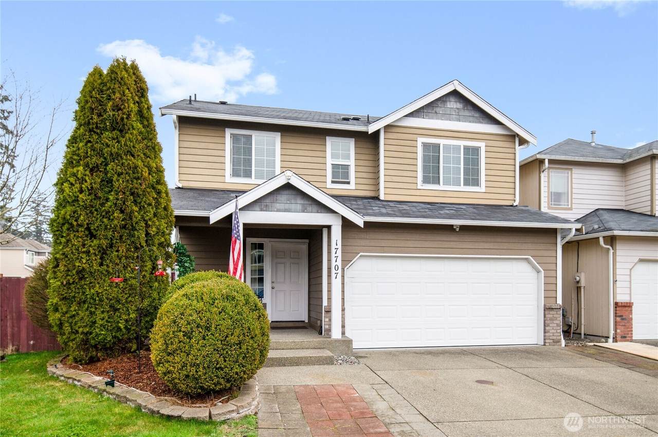 17707 1st Avenue Ct - Photo 1