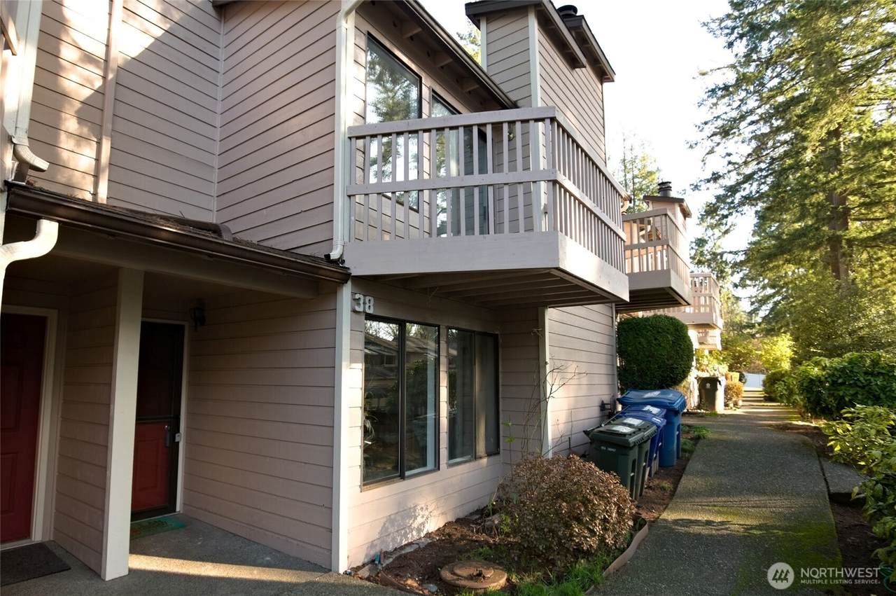 1555 Union Avenue - Photo 1