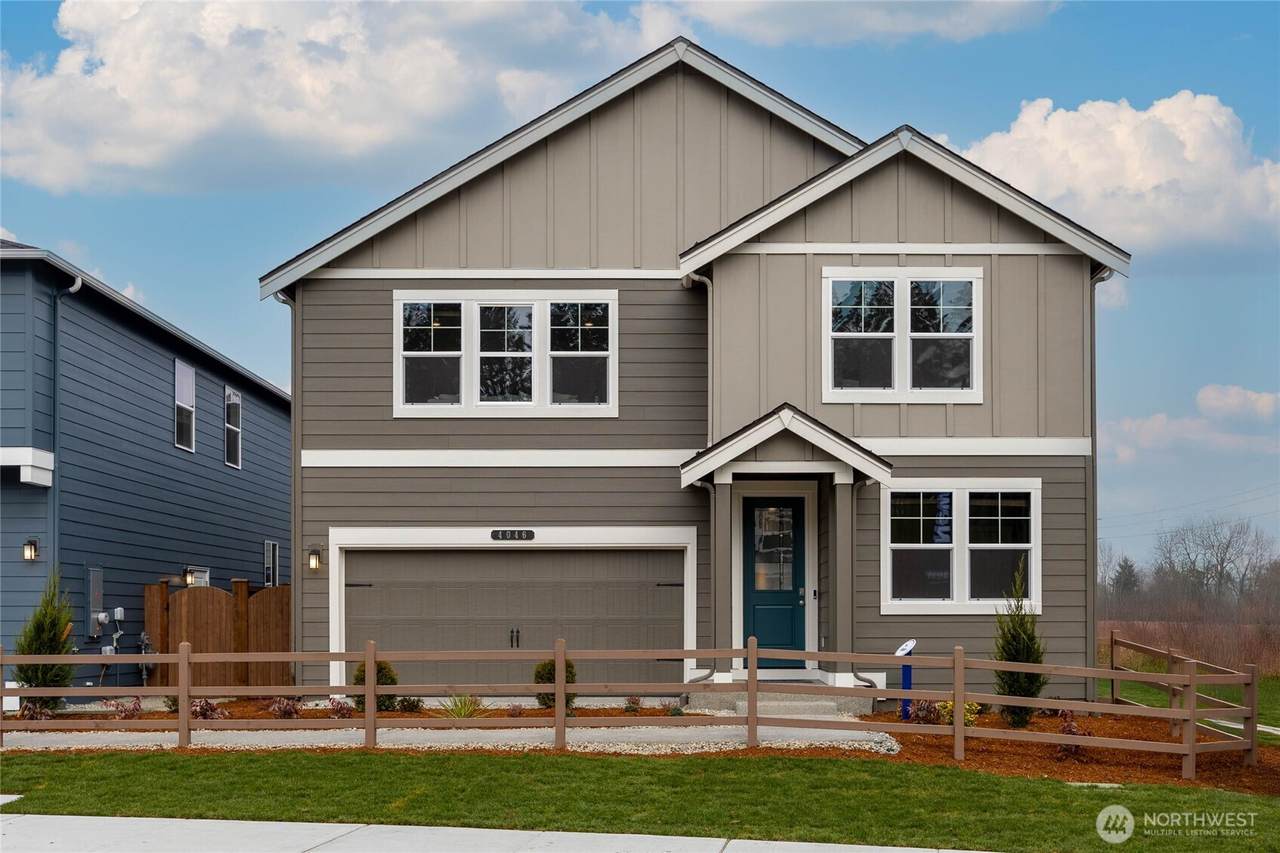 2505 Trailside Drive - Photo 1