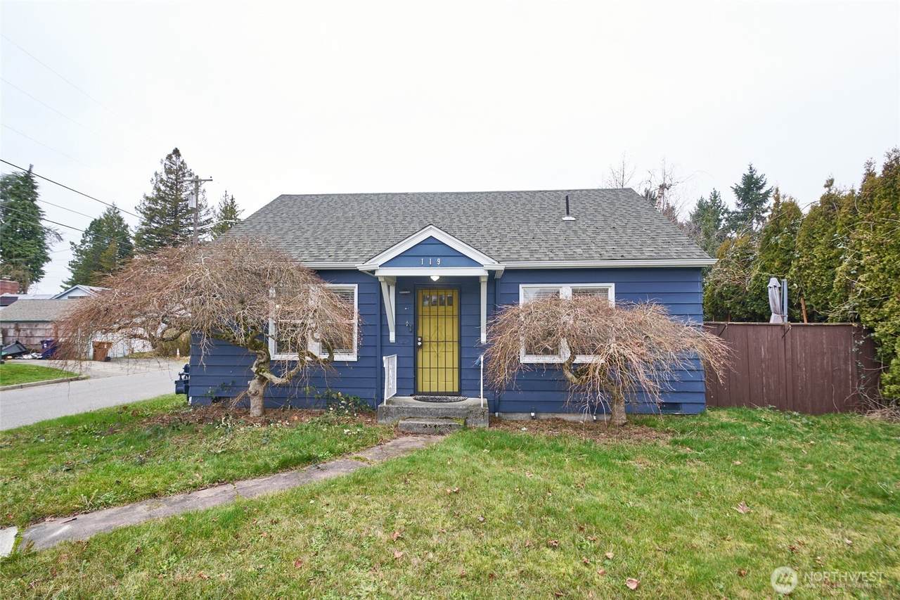 119 64th Street - Photo 1