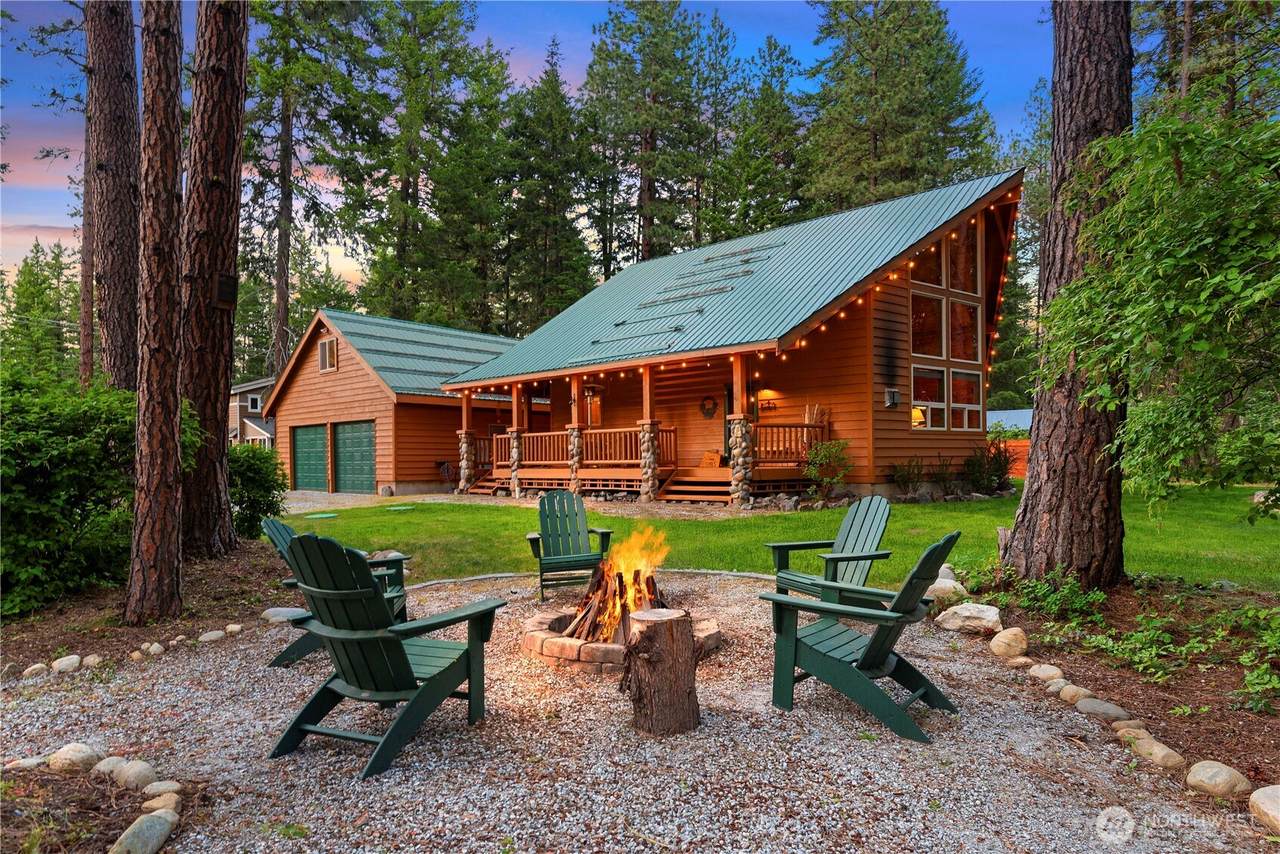 18880 Pine Loop - Photo 1