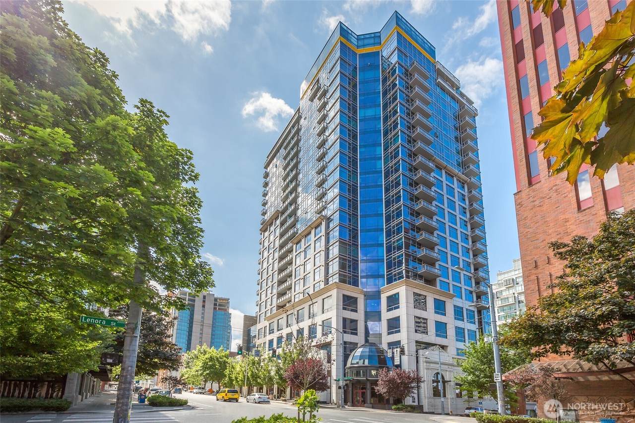 2033 2nd Avenue - Photo 1