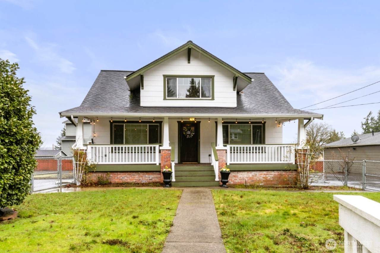 5026 Chico Way - Photo 1