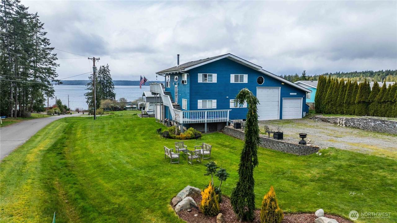 8308 176th Avenue Ct - Photo 1