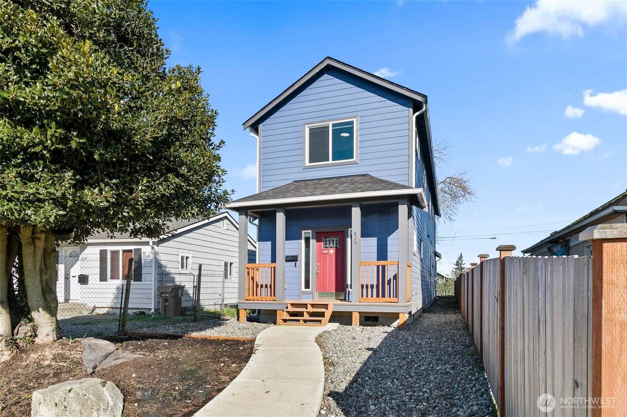 825 55th Street - Photo 1