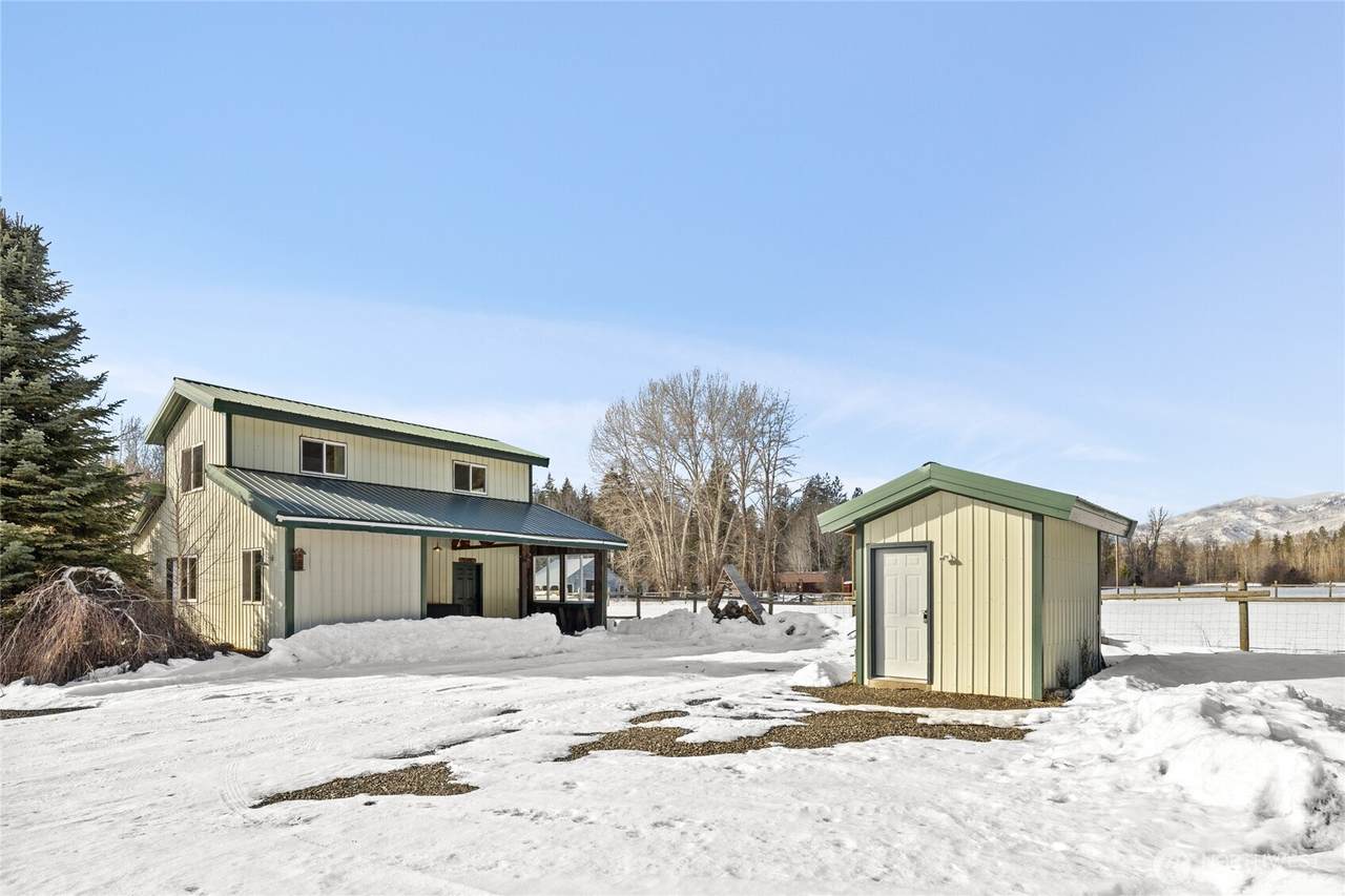 71 Middle Fork Lane - Photo 1