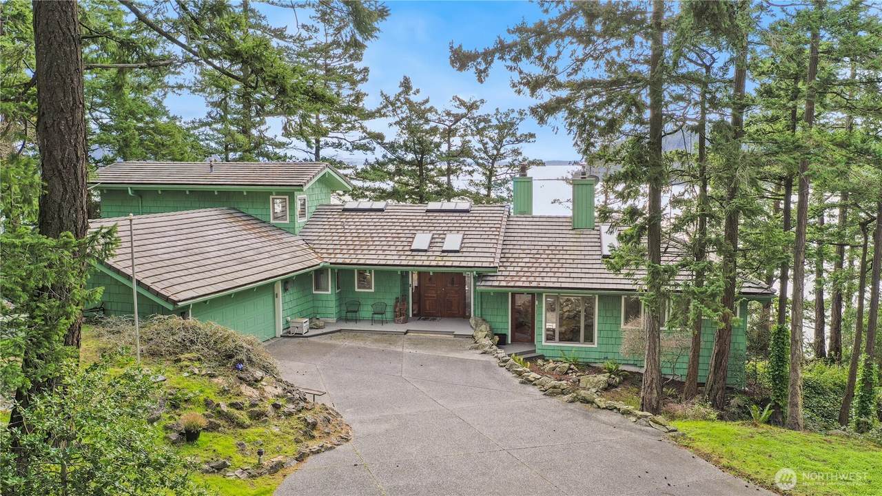 736 Tillamuk Drive - Photo 1