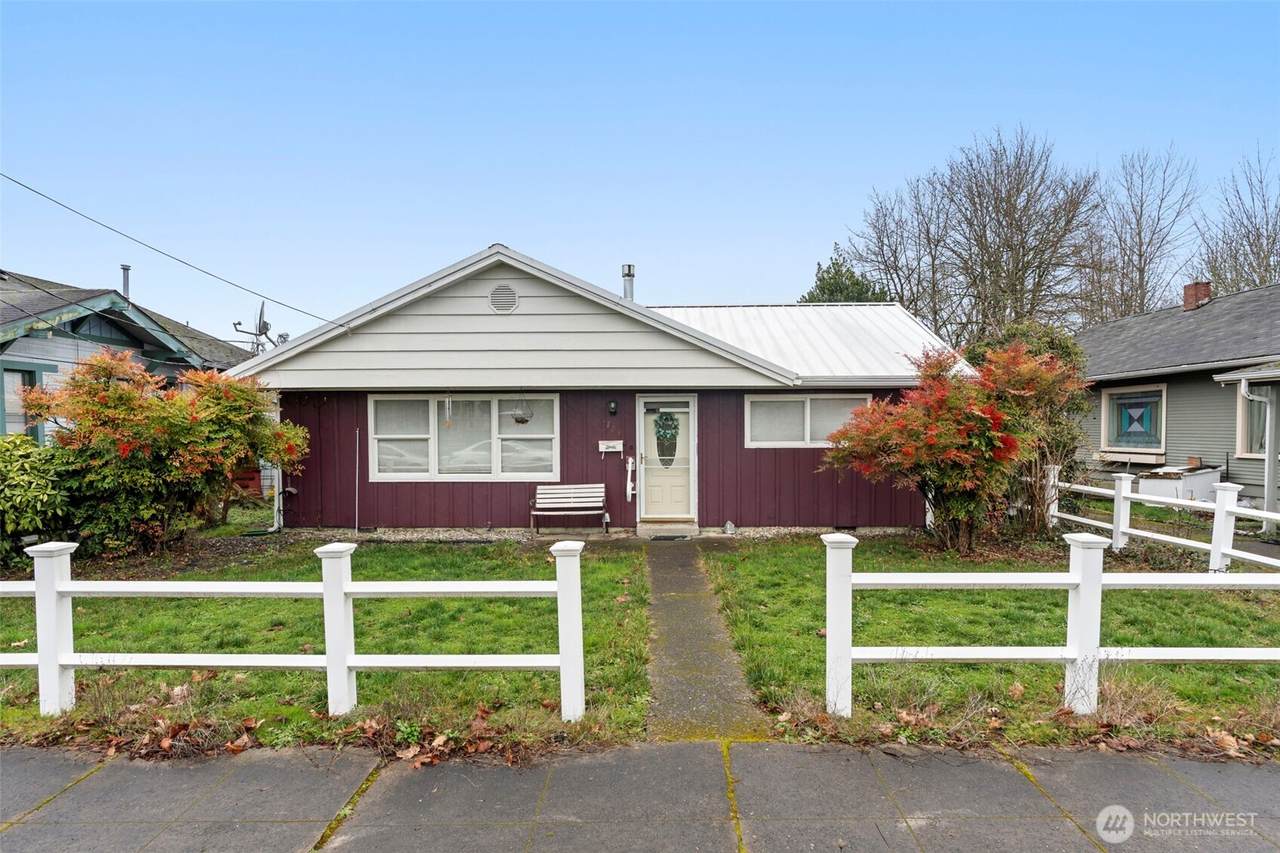 729 Euclid Way - Photo 1