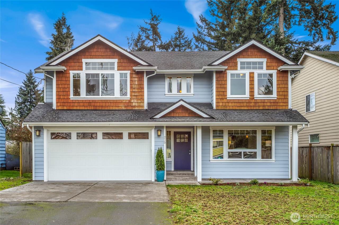 215 144th Street - Photo 1