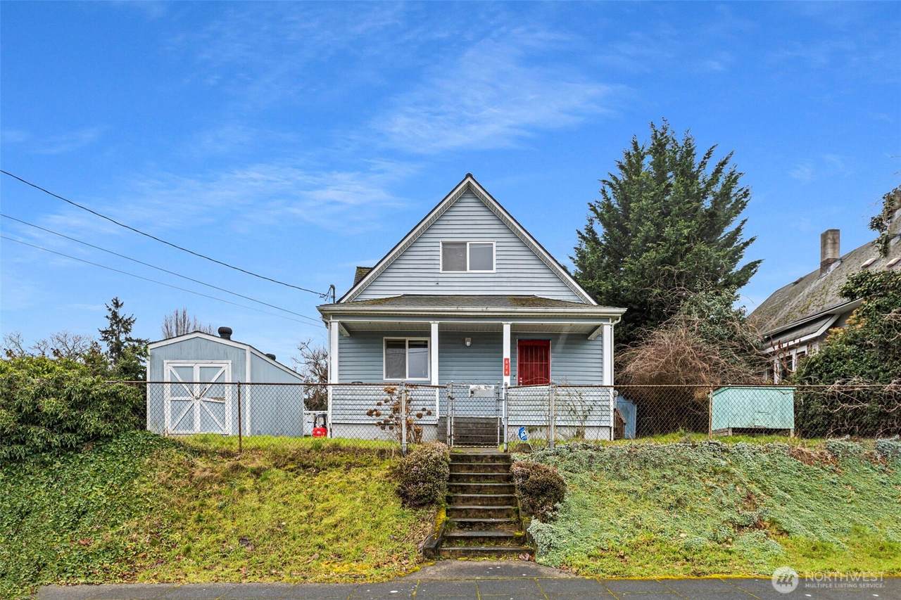 624 Division Lane - Photo 1