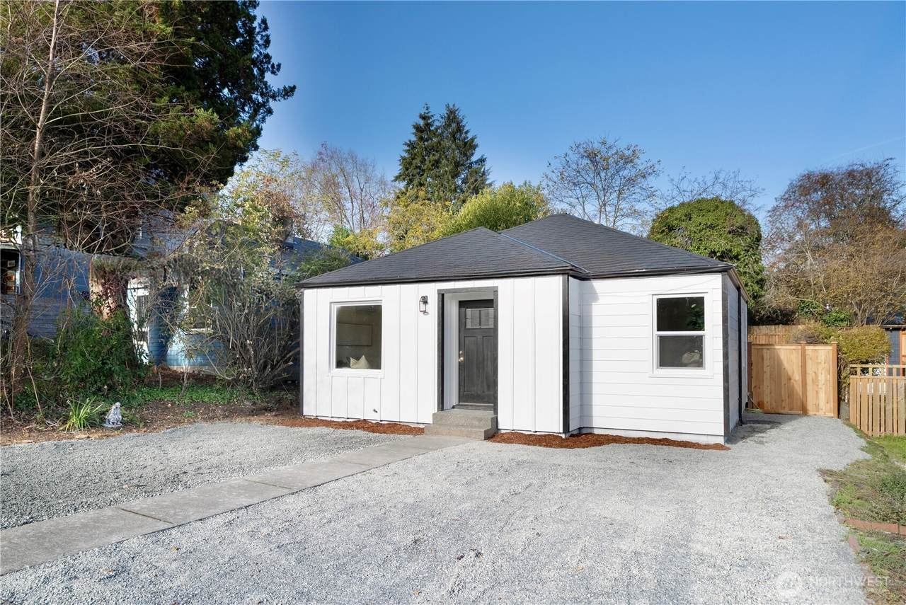 3538 Southern Street - Photo 1