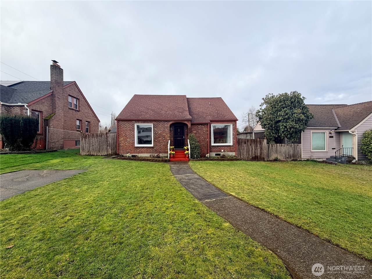 6014 Pacific Avenue - Photo 1