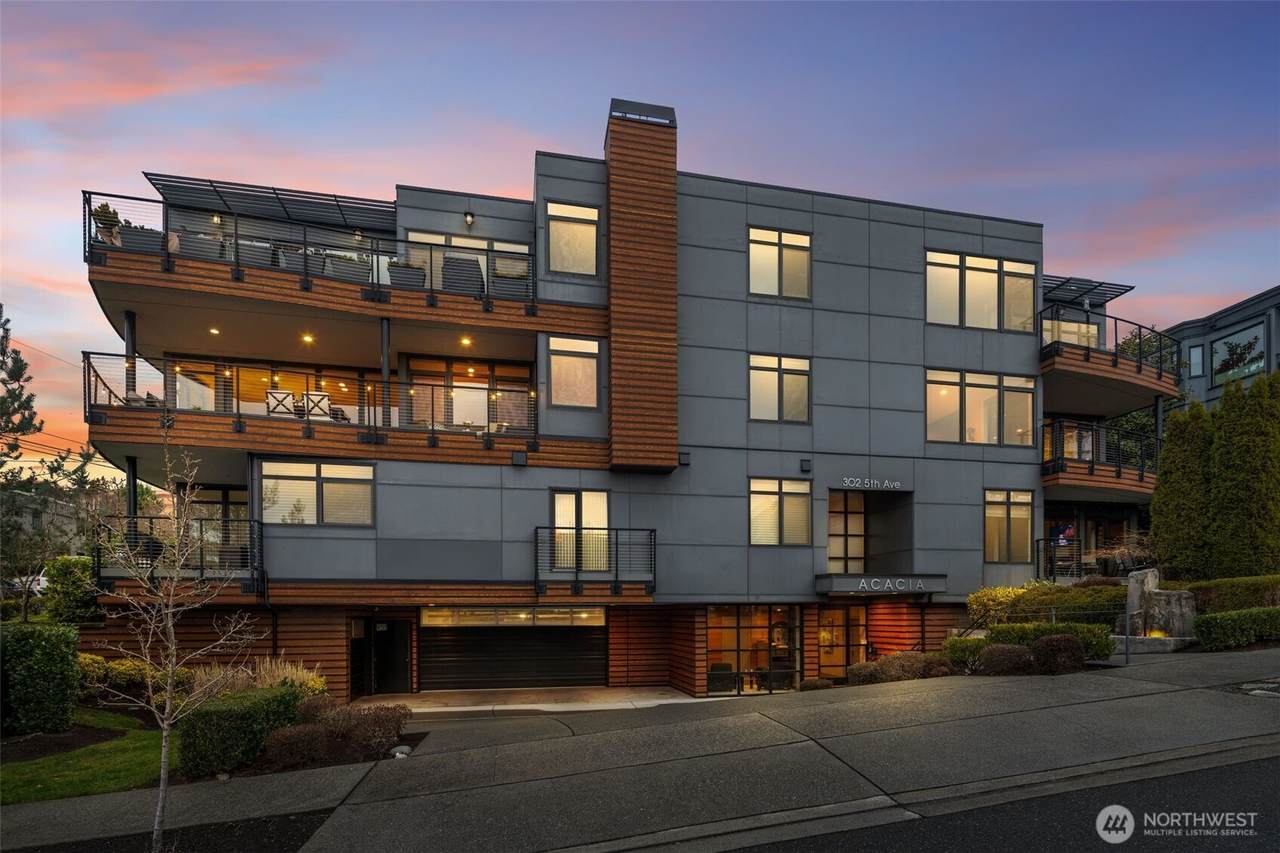 302 5th Avenue - Photo 1