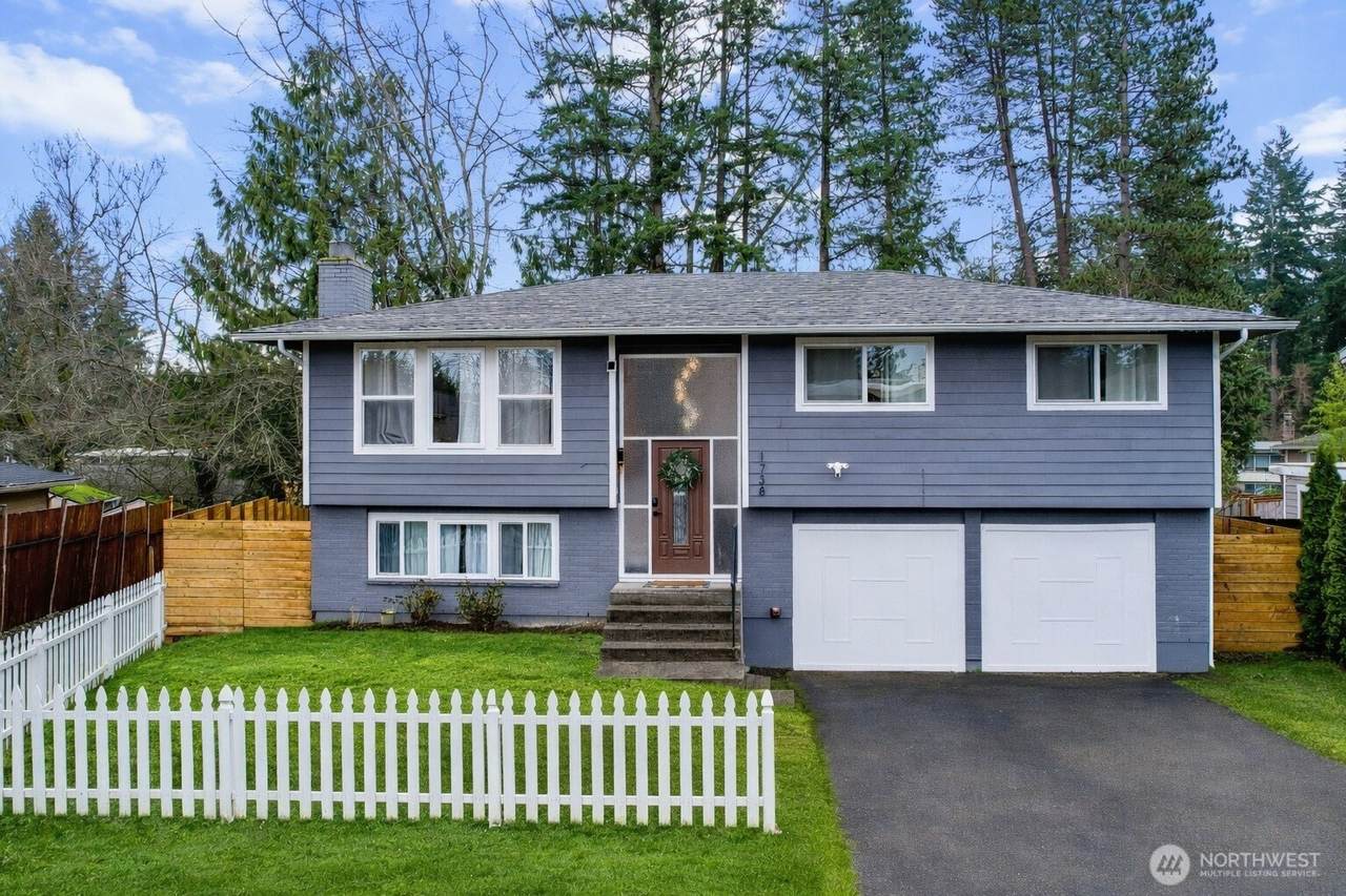 1738 Whitman Avenue - Photo 1
