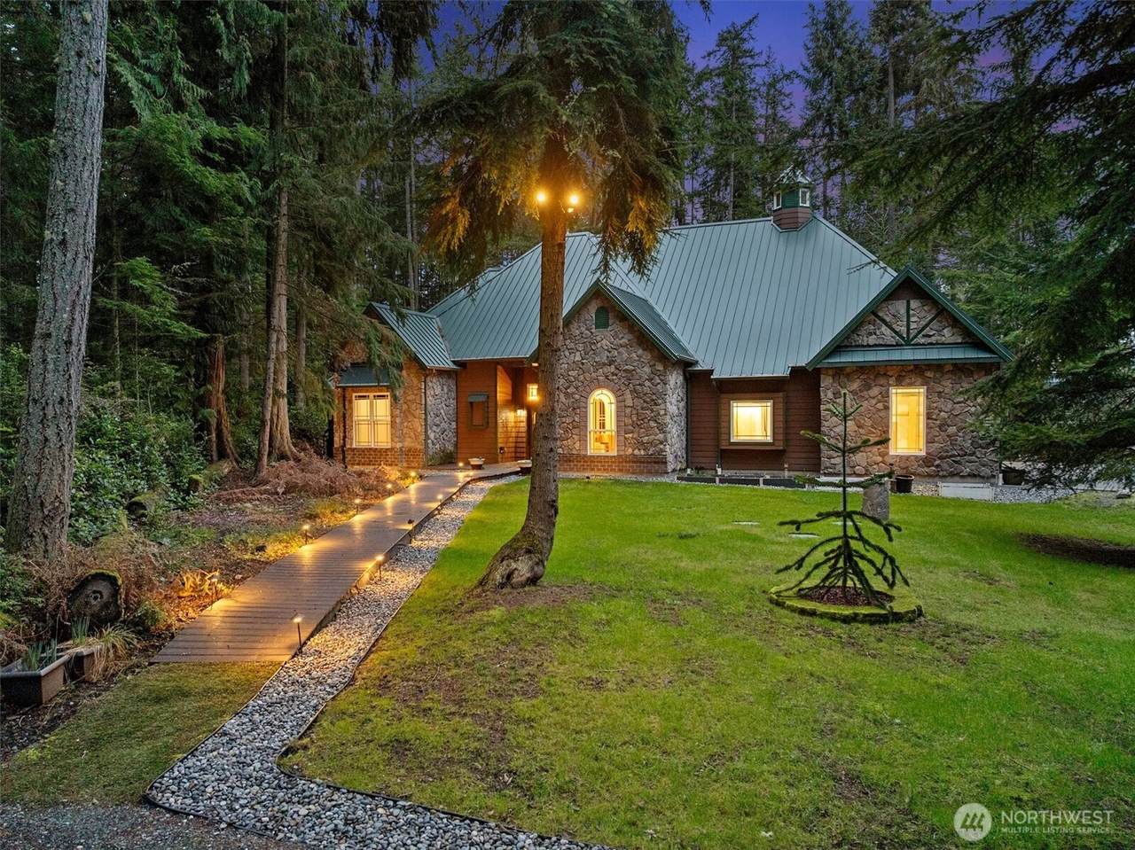 1059 Evergreen Lane - Photo 1