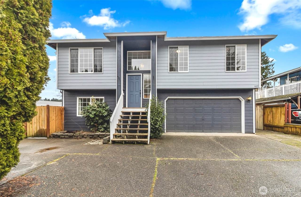 605 North Street - Photo 1