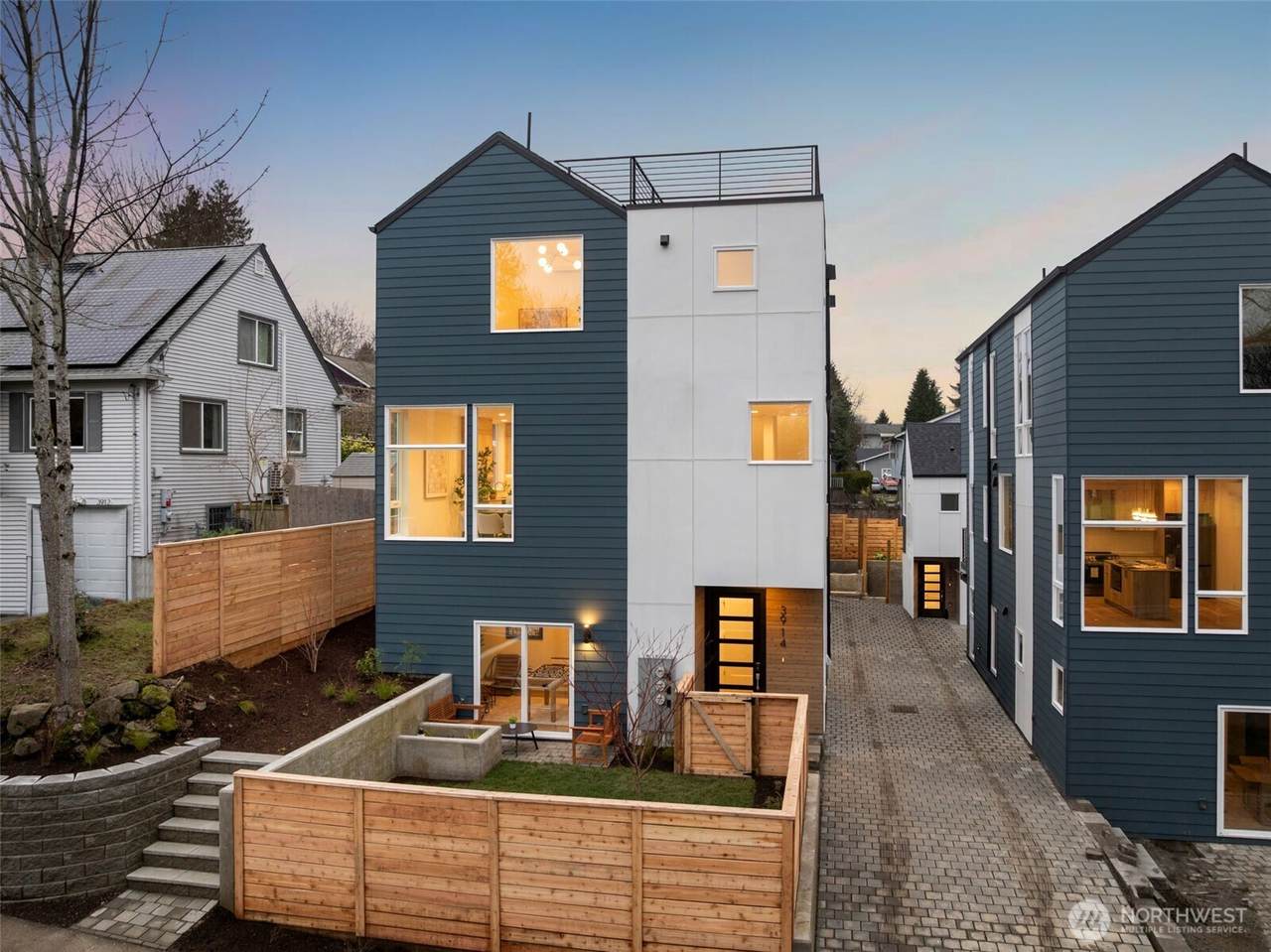 3914 Juneau Street - Photo 1
