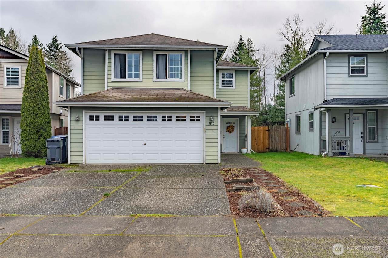 4919 106th St - Photo 1