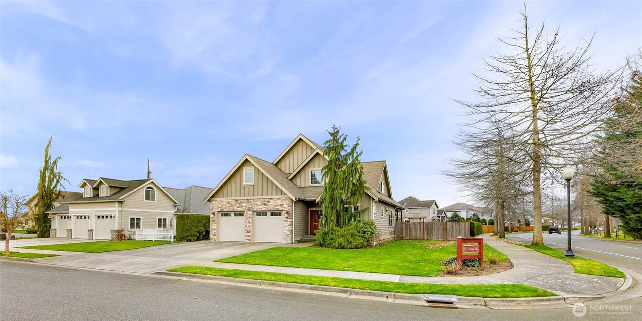 879 Bentgrass Way - Photo 1