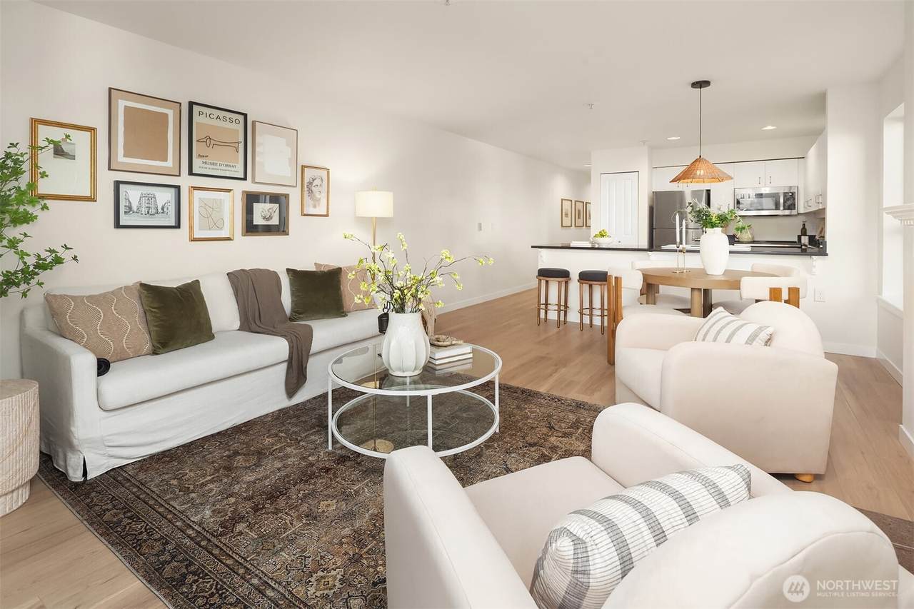 1504 Aurora Avenue - Photo 1