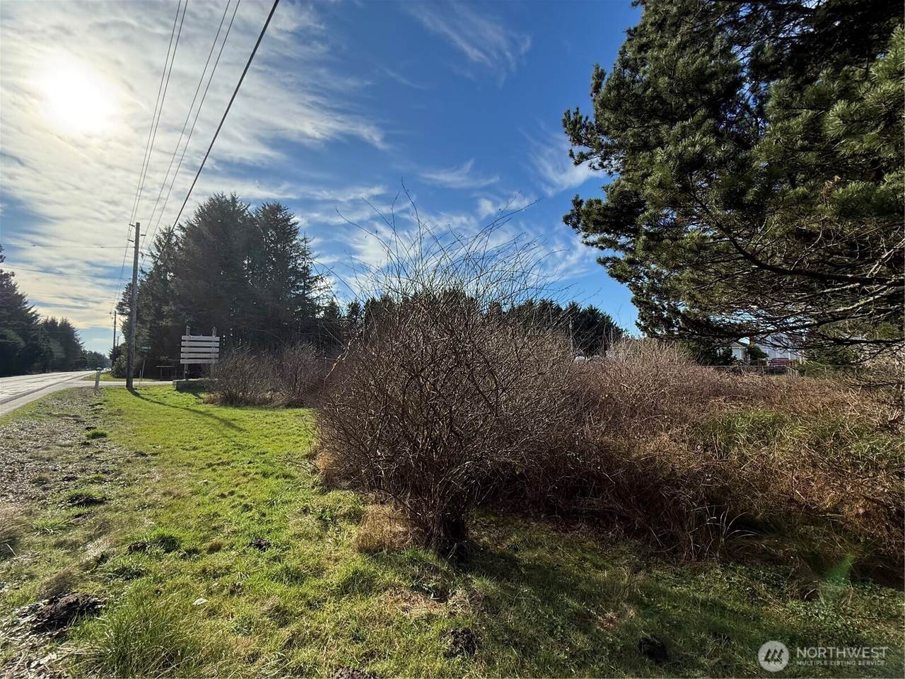 139 xx Pacific Way - Photo 1