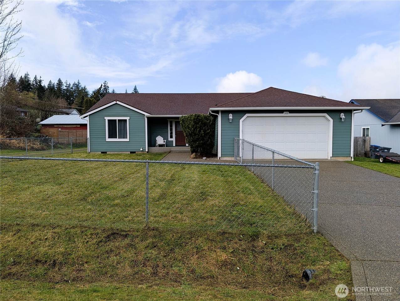 309 5th Street - Photo 1