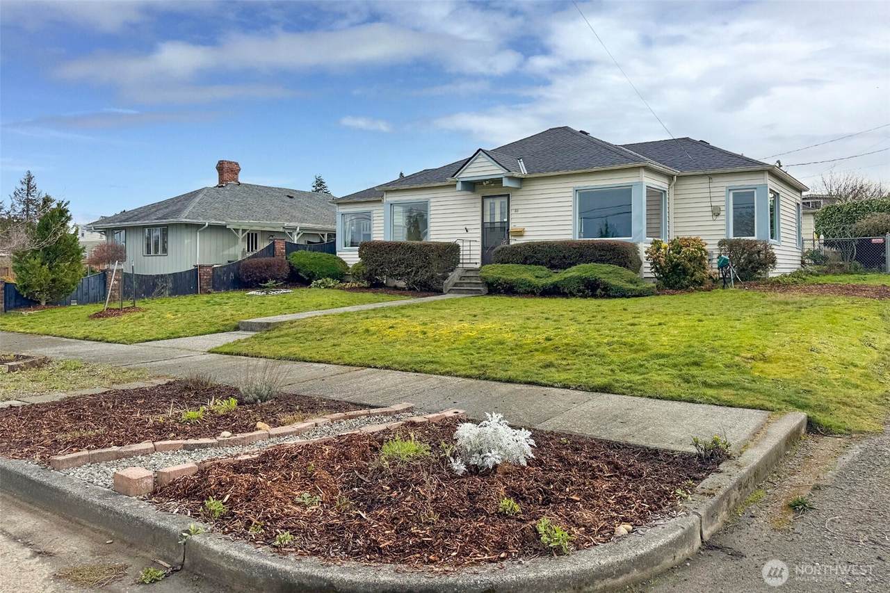 311 Jones Street - Photo 1