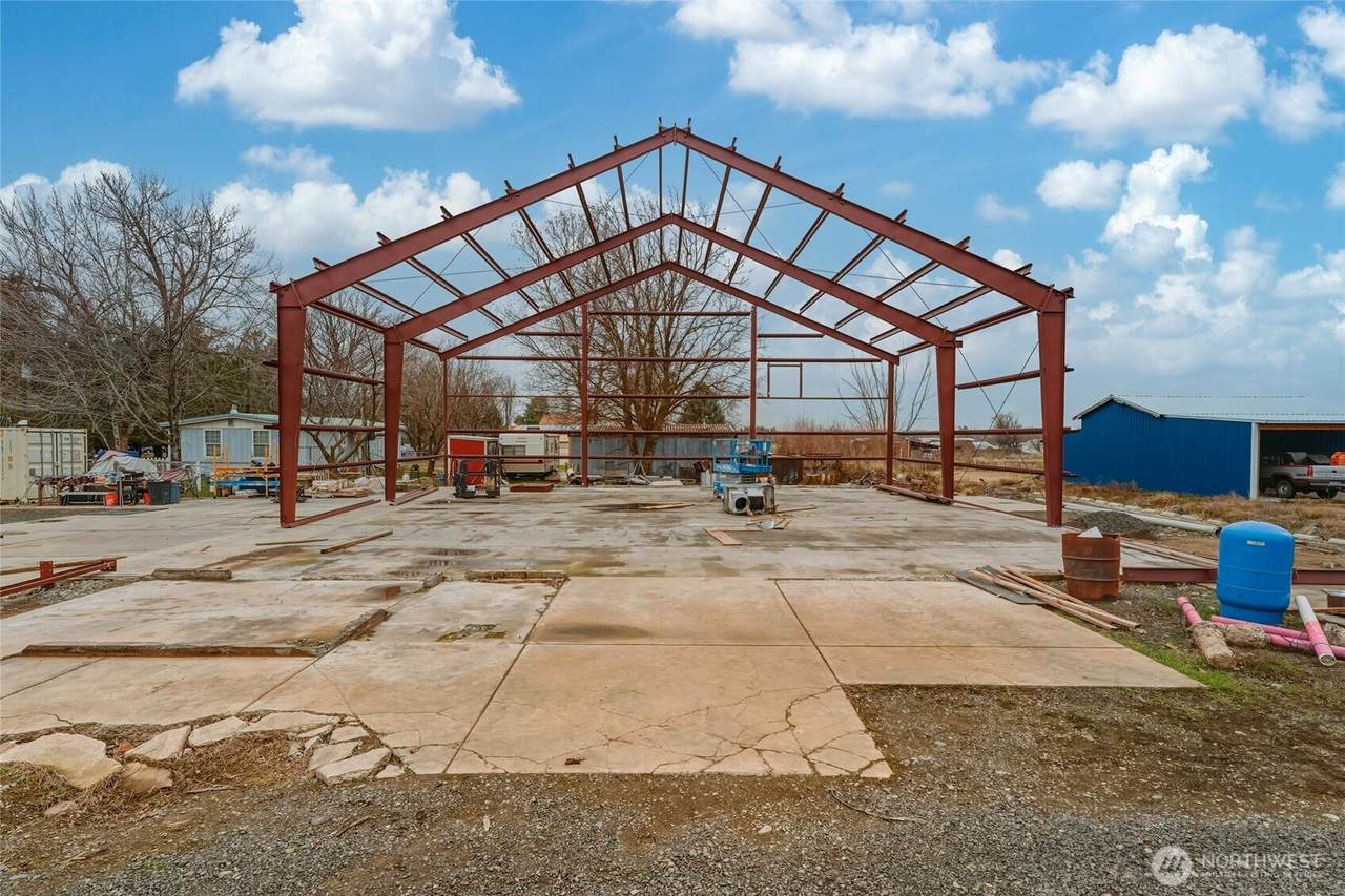 85527 Highway 339 - Photo 1
