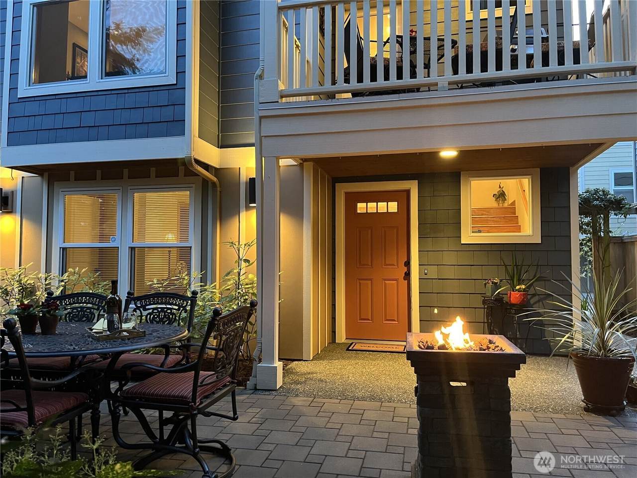 11740 Burke Avenue - Photo 1