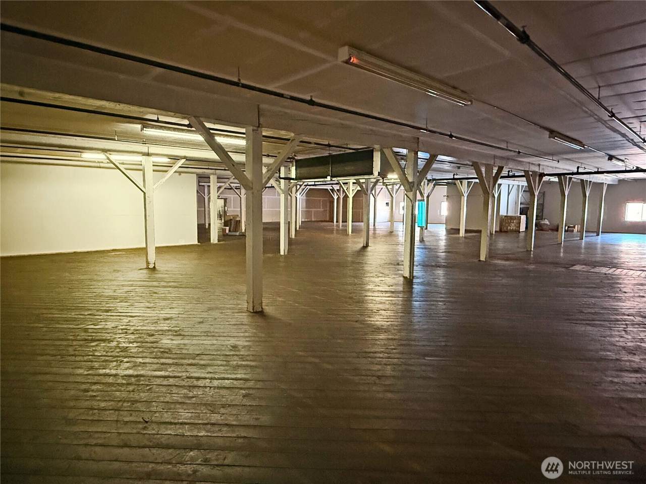 307 Mission Avenue - Photo 1