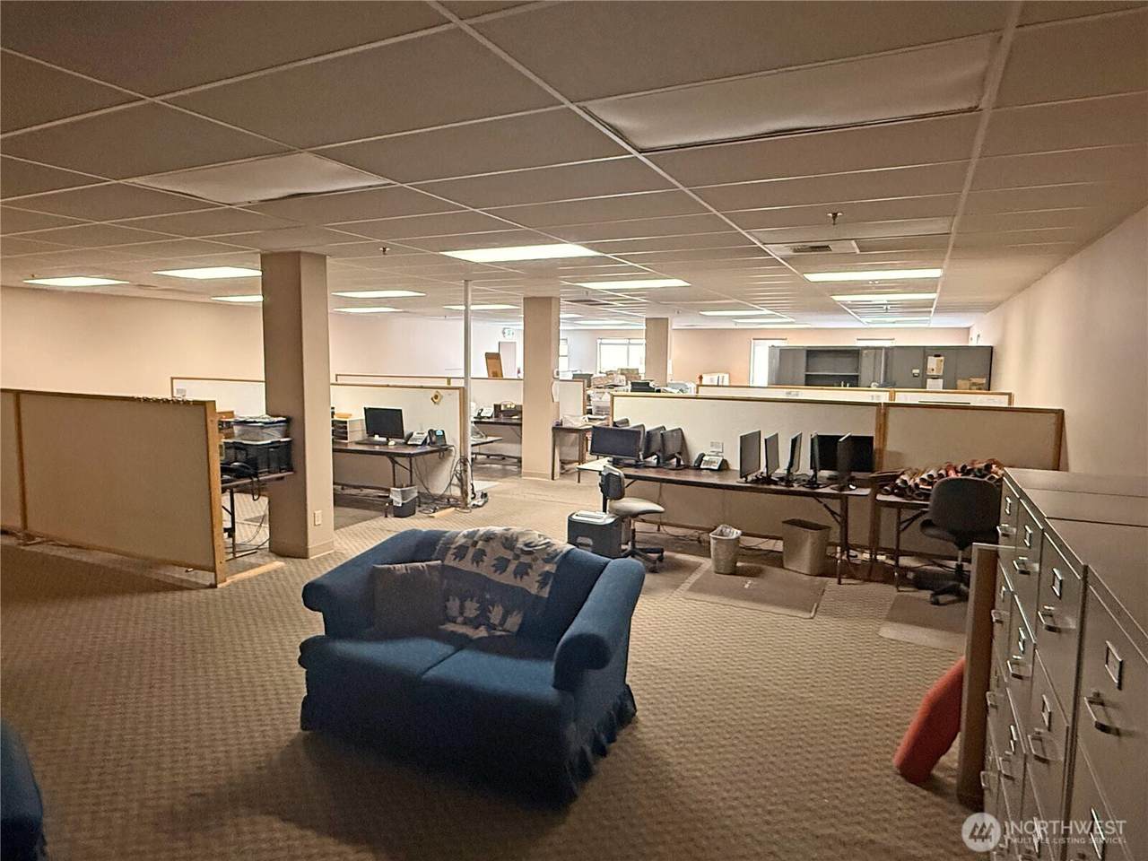 https://bt-photos.global.ssl.fastly.net/nwmls/1280_boomver_1_2478822-1.jpg