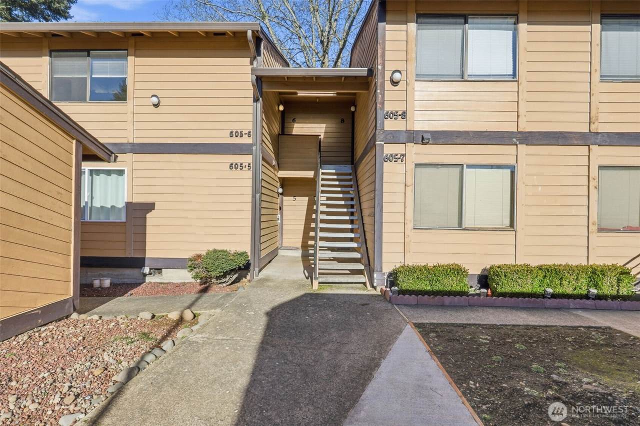 605 121st Avenue - Photo 1