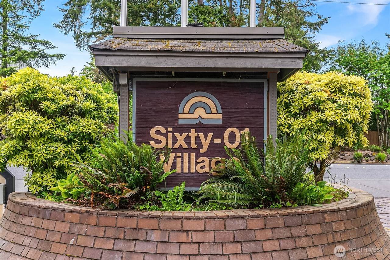 6582 137th Avenue - Photo 1