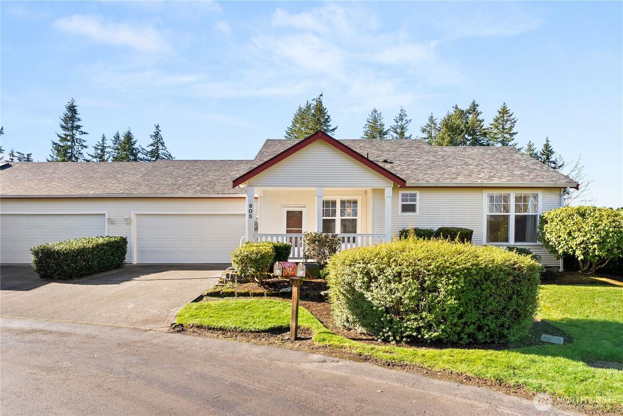 905 Landing Way - Photo 1