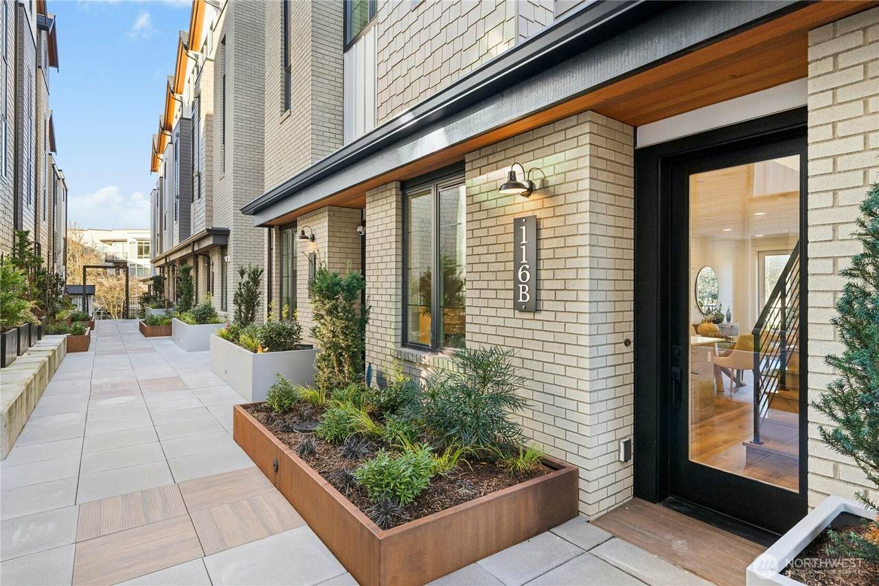 116 B 2nd Street - Photo 1