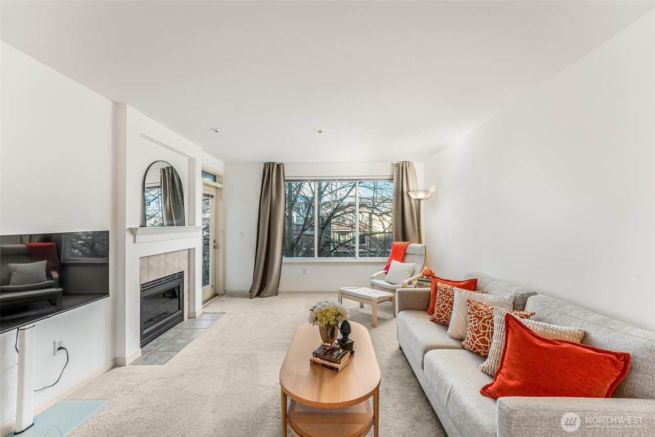 1525 57th Street - Photo 1