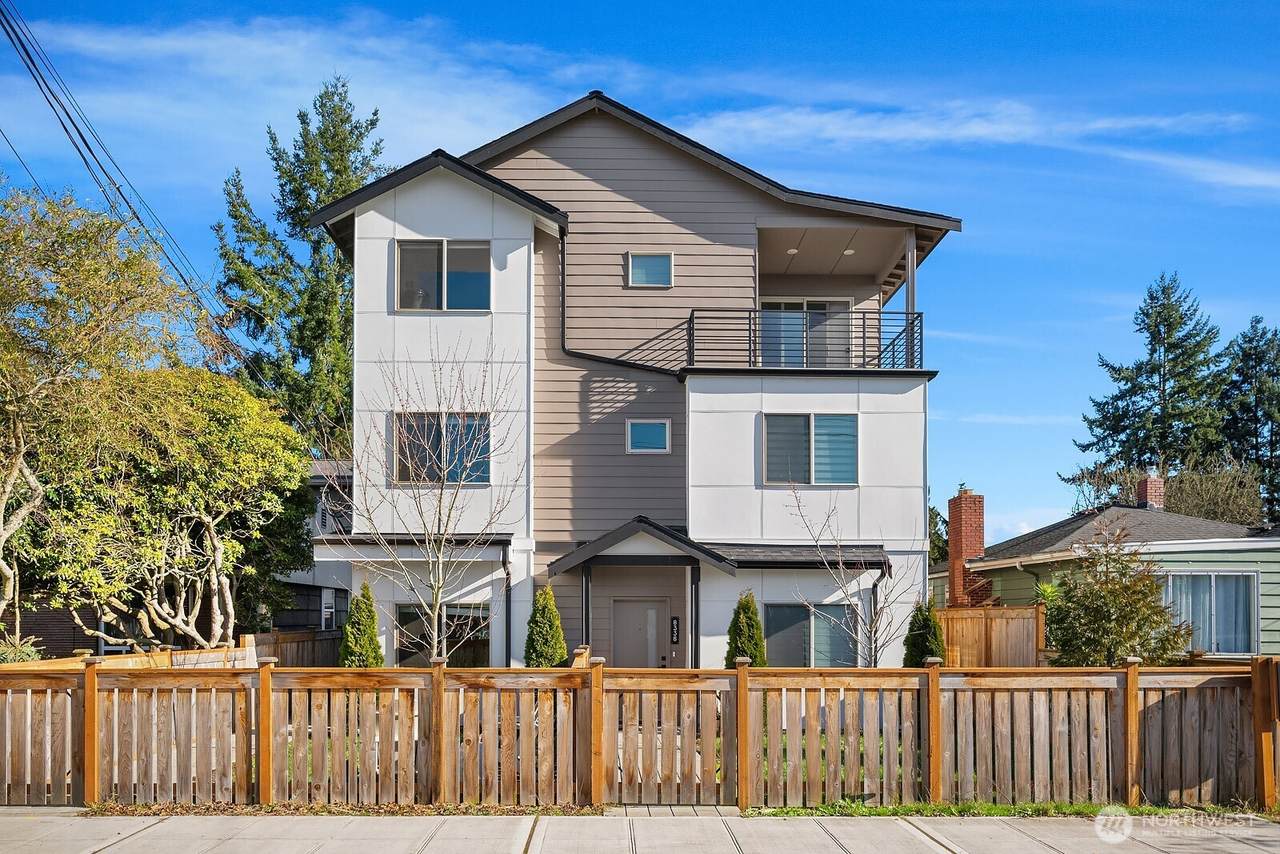 8338 27th Avenue - Photo 1