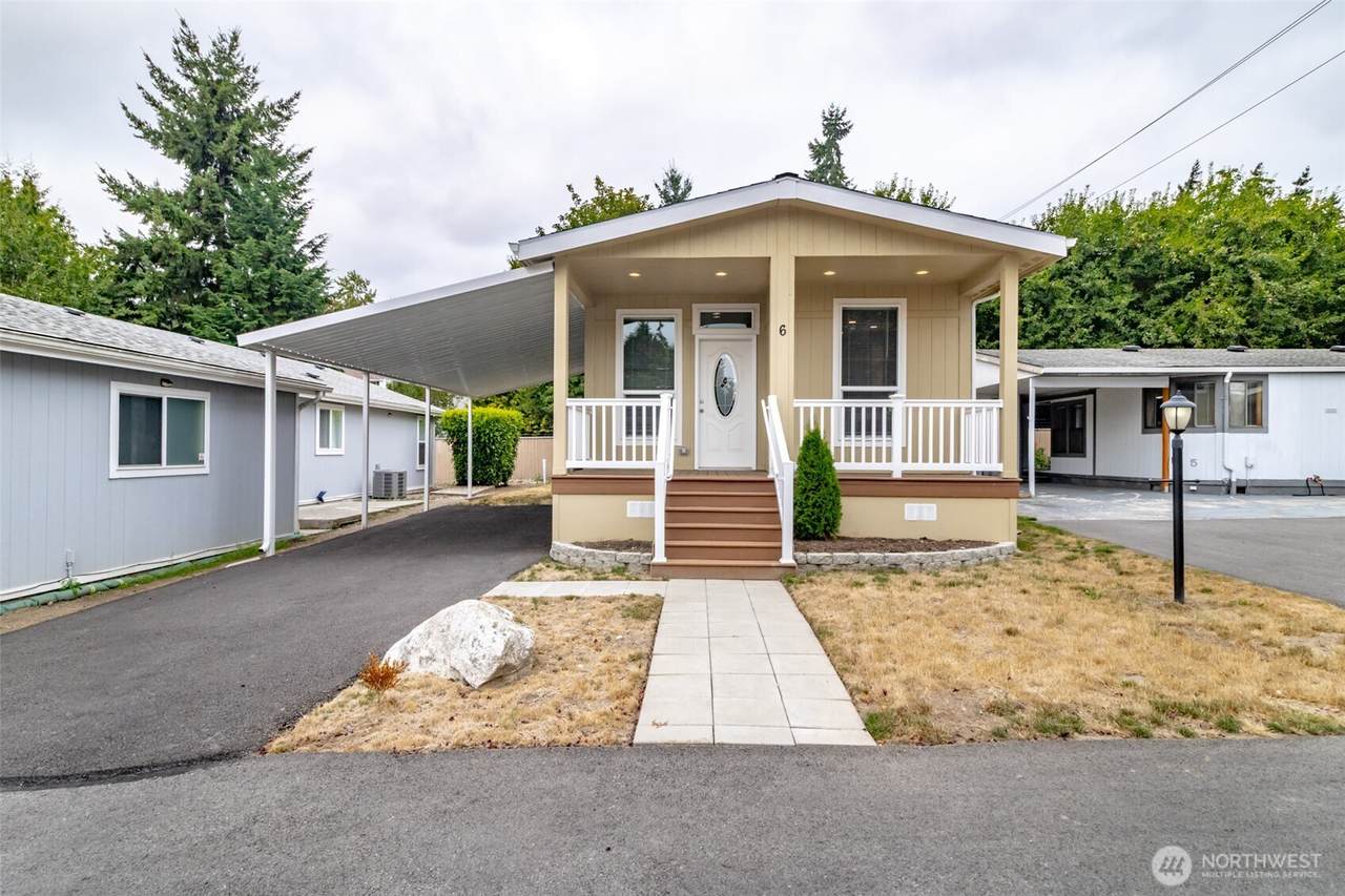 2611 S 288th Street - Photo 1