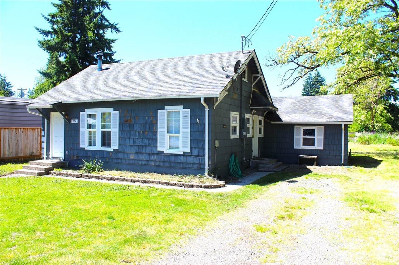 18343 Albany Street - Photo 1