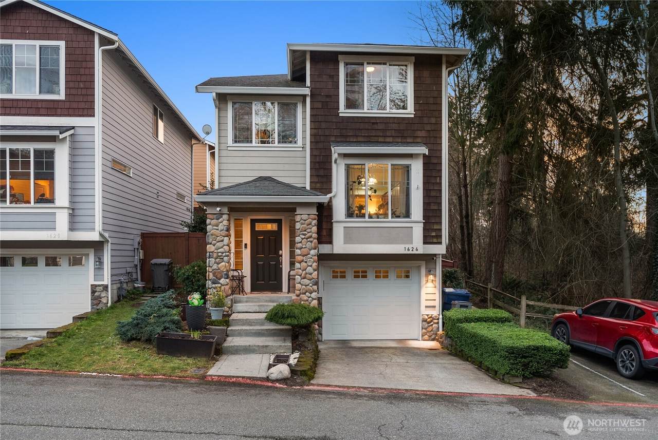 1626 93rd Place - Photo 1