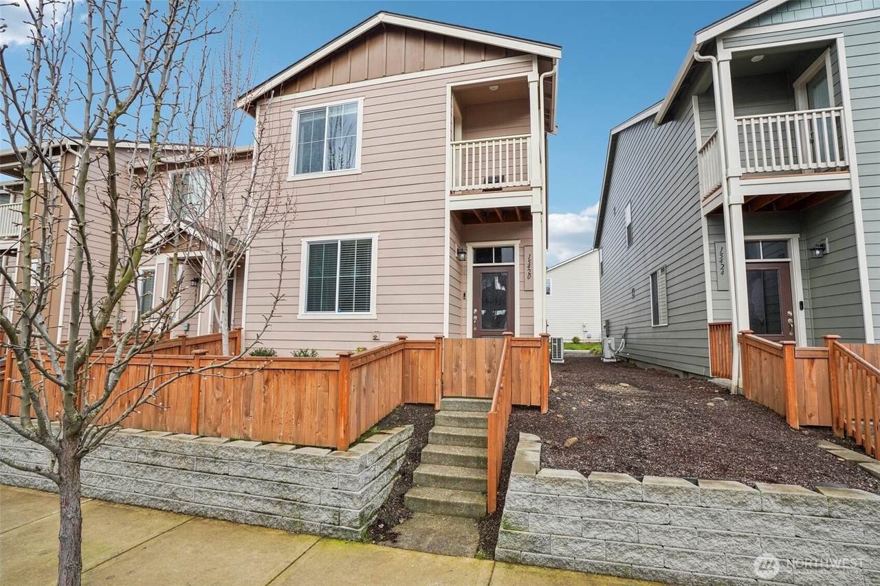 15420 70th Street - Photo 1