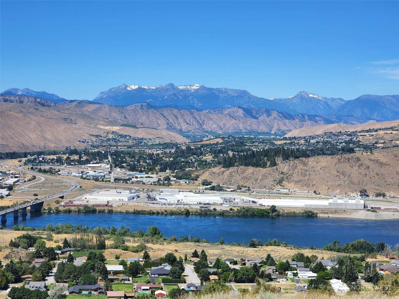 2025 Cougar Ridge Road - Photo 1