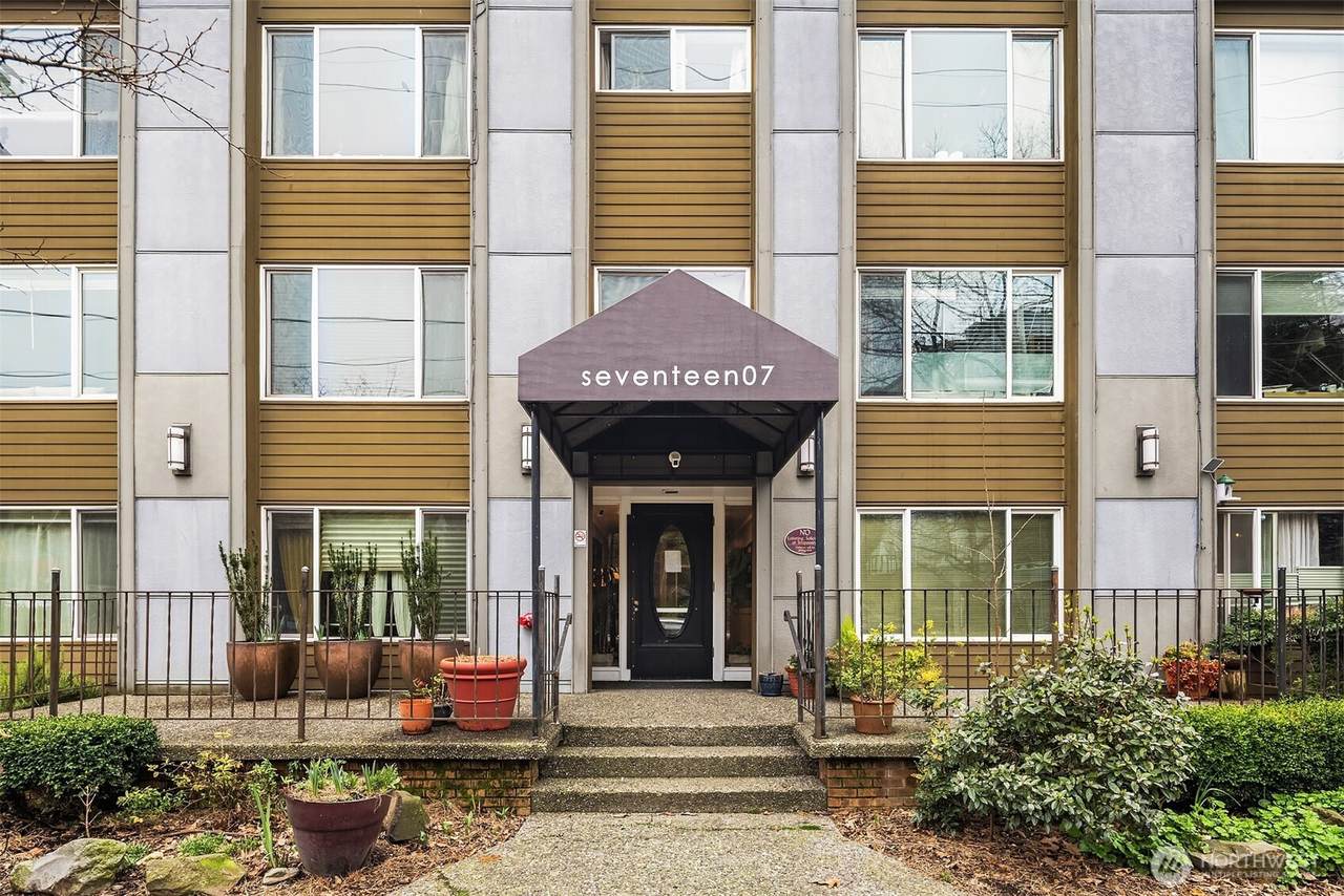 1707 Boylston Avenue - Photo 1