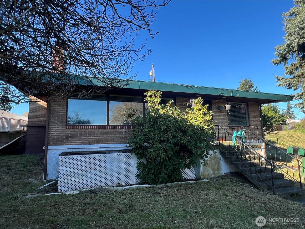 3916 Rucker Avenue - Photo 1